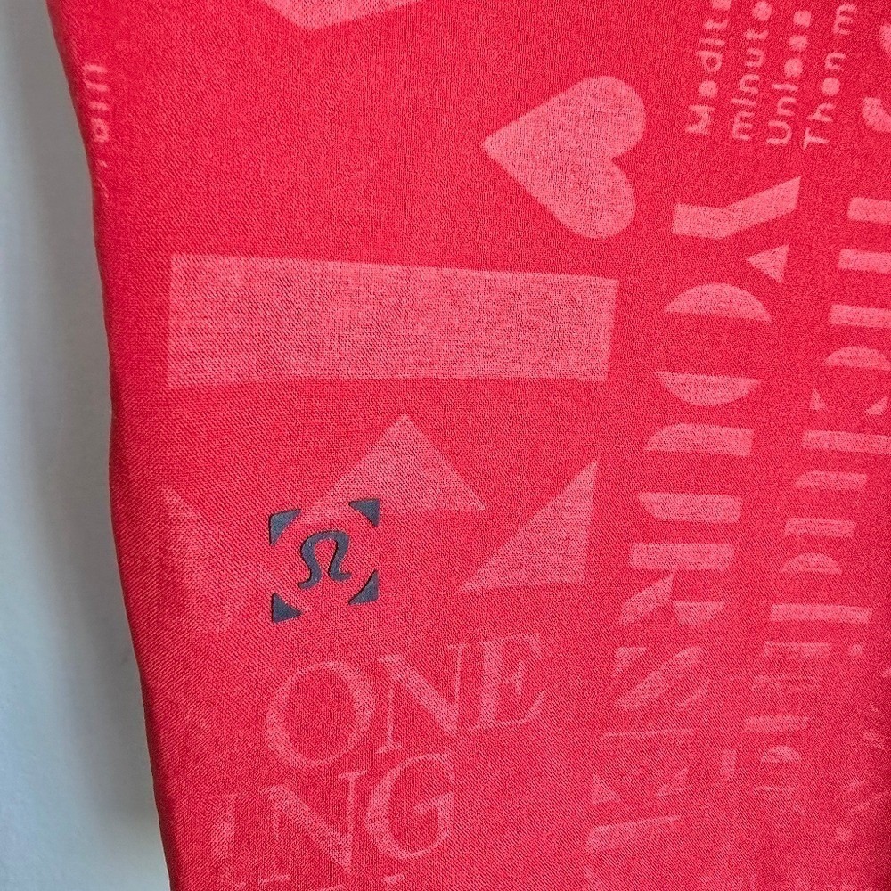 Lululemon Athletica Mens T.H.E. Short 20th Anniversary Red Pull-on Logo Medium - Picture 10 of 11